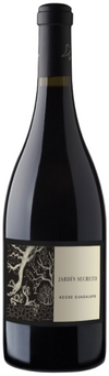 Botella de vino tinto mexicano Jardín Secreto